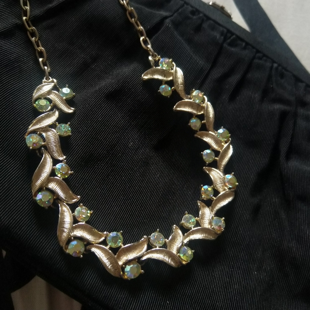 Vintage Coro Aurora Borealis Rhinestone Necklace